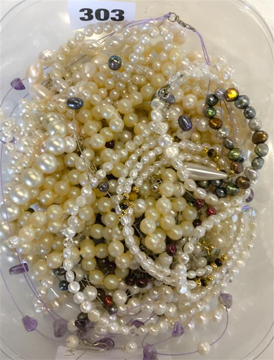 Collection of pearl necklaces, bracelets etc